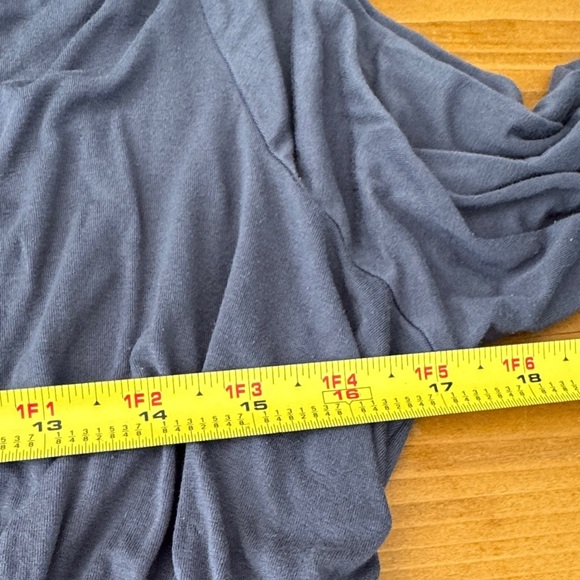 Isabel Maternity by Ingrid & Isabel Charcoal Tunic - Picture 5 of 7